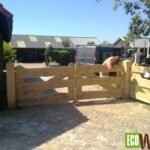 Houten looppoort boerenlandhek