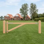 Houten slagboom voor doorgang-1